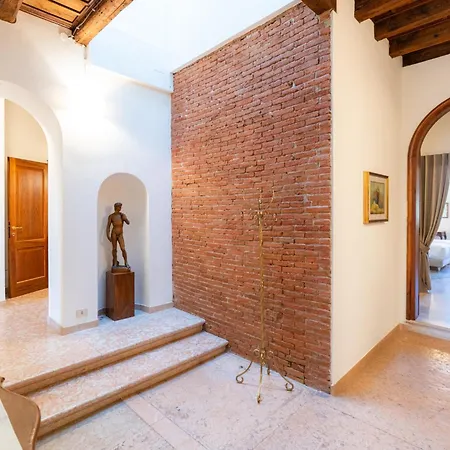 Relais La Torre - Domus فيرونا